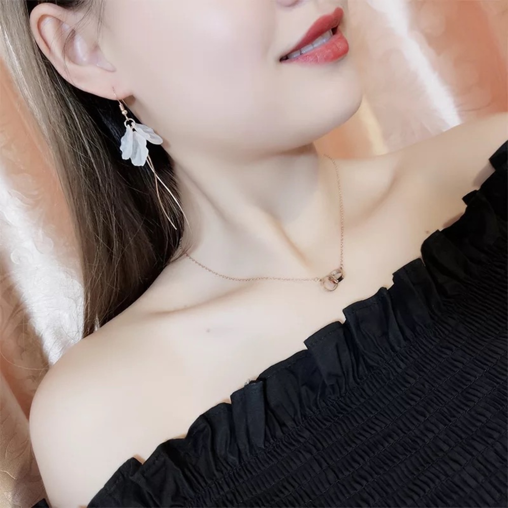 Boho White Flower With Long silver Tassel  Earring - Picture 12 of 13